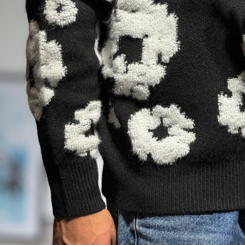 PULL - WINTER BLACK FLOWER
