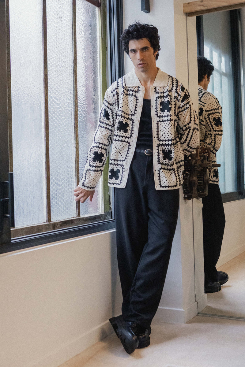 VESTE - CROCHET WHITE AND BLACK  DARK